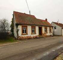Haus zum Kaufen in Steinbach am Glan 80.000,00 € 100 m²