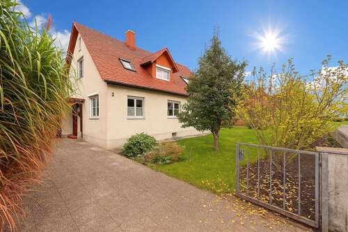 Foto - Haus zum Kaufen in Mering 650.000,00 € 140 m²