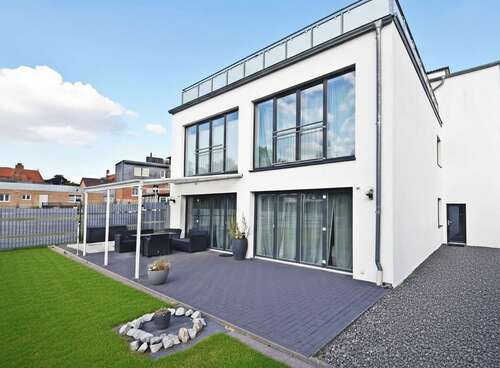 Foto - Haus zum Kaufen in Lauenau 950.000,00 € 330 m²