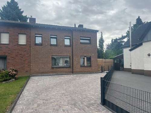 Foto - Haus zum Kaufen in Emmerich am Rhein 315.000,00 € 103 m²