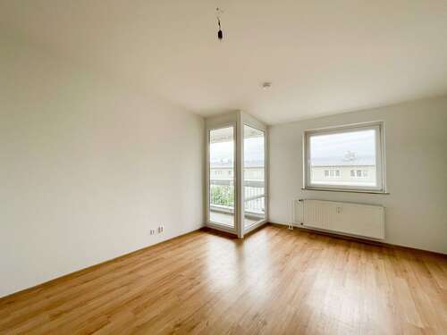 Foto - Wohnung zum Mieten in Teltow 1.064,42 € 76.03 m²