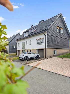 Foto - Haus zum Kaufen in Bad Laasphe 235.000,00 € 249.24 m²
