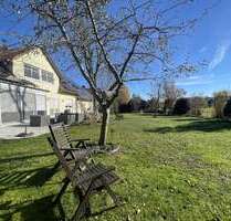 Haus zum Kaufen in Aichach Oberschneitbach 1.179.000,00 € 282.08 m² - Aichach / Oberschneitbach