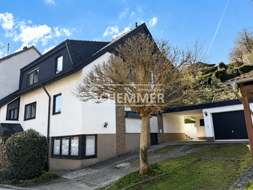 Foto - Haus zum Kaufen in Merzhausen 1.150.000,00 € 250.8 m²