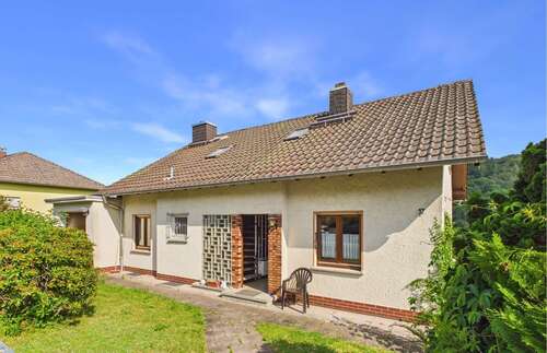 Foto - Haus zum Kaufen in Weilrod 297.000,00 € 145 m²