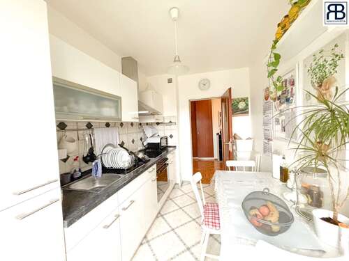 Foto - Wohnung zum Kaufen in Düsseldorf 209.000,00 € 63 m²