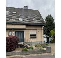 Haus zum Kaufen in Einbeck 280.000,00 € 190 m²