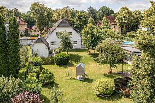 Foto - Haus zum Kaufen in Borsdorf 798.000,00 € 190 m²