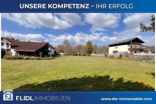 Foto - Grundstück zu verkaufen in Kirchham 285.000,00 € 1514 m²