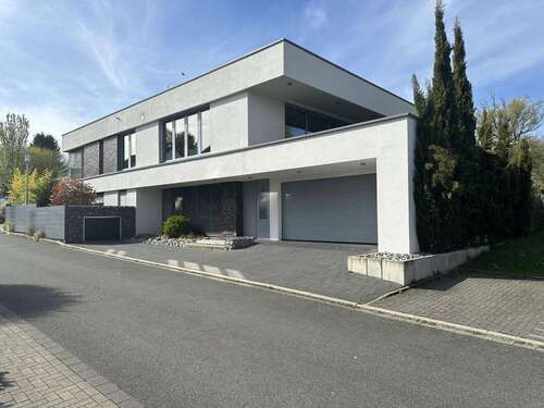 Foto - Haus zum Kaufen in Witten-Stockum 1.490.000,00 € 345.6 m²