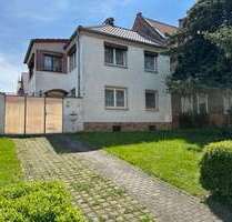 Haus zum Kaufen in Reichardtswerben 120.000,00 € 145 m²