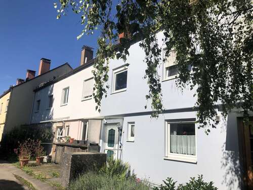 Foto - Haus zum Kaufen in Gräfelfing 890.000,00 € 137.16 m²