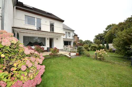 Foto - Haus zum Kaufen in Sankt Augustin Niederpleis 399.000,00 € 142 m²