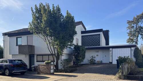Foto - Haus zum Kaufen in Steinbach 840.000,00 € 220 m²