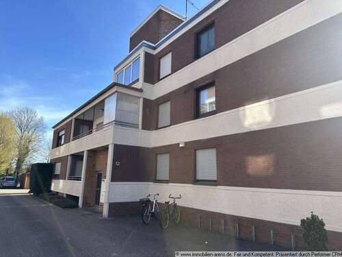 Foto - Wohnung zum Kaufen in Westerstede 150.000,00 € 88 m²