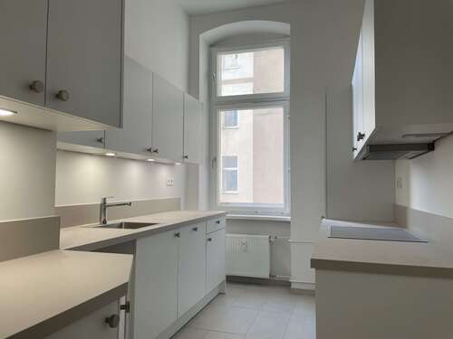 Foto - Wohnung zum Mieten in Berlin 2.090,00 € 122.86 m²