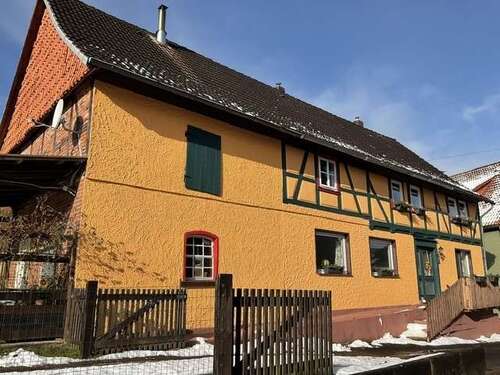 Foto - Haus zum Kaufen in Dassel 110.000,00 € 145 m²