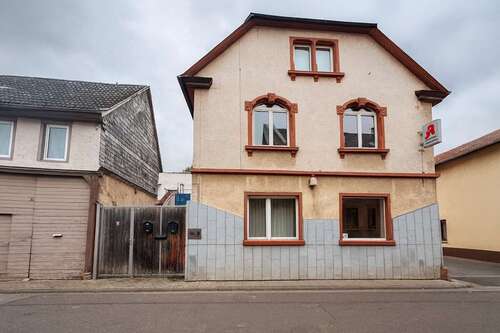 Foto - Haus zum Kaufen in Wallertheim 370.000,00 € 212 m²