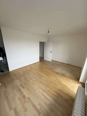 Foto - Wohnung zum Mieten in Frankfurt am Main 690,00 € 28 m²