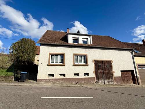 Foto - Haus zum Kaufen in Gersheim 129.000,00 € 170 m²
