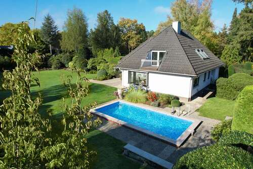 Foto - Haus zum Kaufen in Bendestorf 849.000,00 € 215 m²