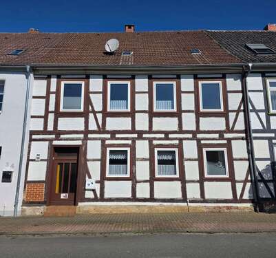 Foto - Haus zum Kaufen in Schöppenstedt 99.000,00 € 187 m²