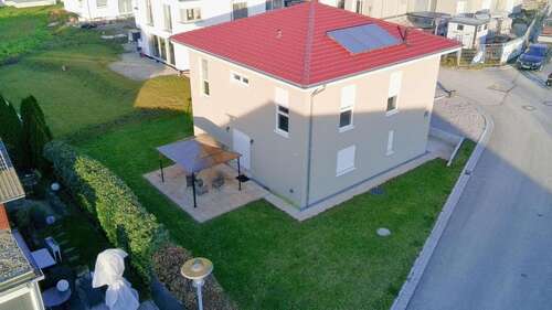 Foto - Haus zum Kaufen in Ottenbach 615.000,00 € 160 m²