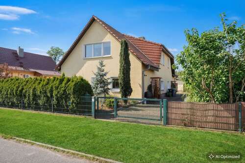 Foto - Haus zum Kaufen in Neuenhagen 645.000,00 € 196 m²