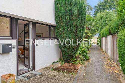 Foto - Haus zum Kaufen in Steinbach (Taunus) 642.500,00 € 137 m²