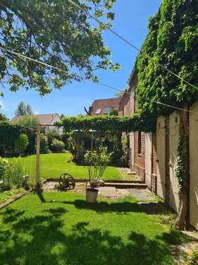 Foto - Haus zum Kaufen in Böhlen 440.000,00 € 274 m²