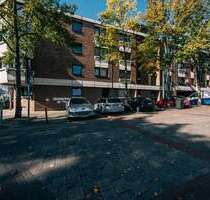Haus zum Kaufen in Mönchengladbach 1.200.000,00 € 545 m²