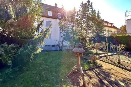 Foto - Haus zum Kaufen in Stuttgart 789.000,00 € 202 m²