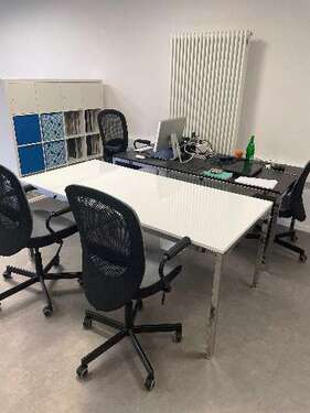 Foto - Büro in Köln 130,00 € 4 m² - 130,00&nbsp;EUR Kaltmiete, ca.&nbsp; 4,00&nbsp;m&sup2;