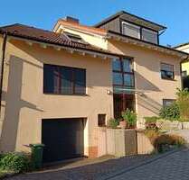 Haus zum Kaufen in Freiburg 1.150.000,00 € 210 m²