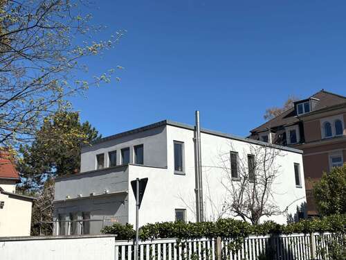 Foto - Haus zum Mieten in Dresden 3.000,00 € 154 m²