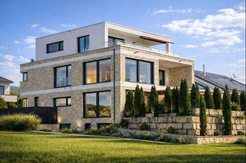 Foto - Haus zum Kaufen in Schönaich 2.550.000,00 € 420 m²