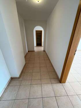 Foto - Wohnung zum Kaufen in Niefern-Öschelbronn 230.000,00 € 80.58 m²