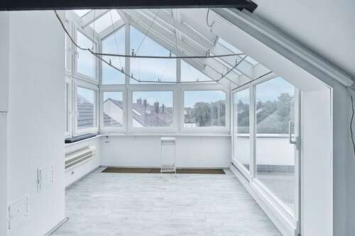 Foto - Haus zum Kaufen in Solingen 549.000,00 € 195 m²