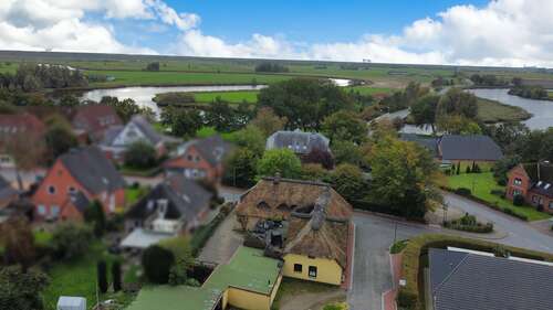 Foto - Haus zum Kaufen in Schwabstedt 470.000,00 € 260 m²