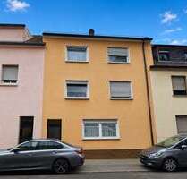 Haus zum Kaufen in Ludwigshafen am Rhein Mundenheim 479.000,00 € 234 m² - Ludwigshafen am Rhein / Mundenheim