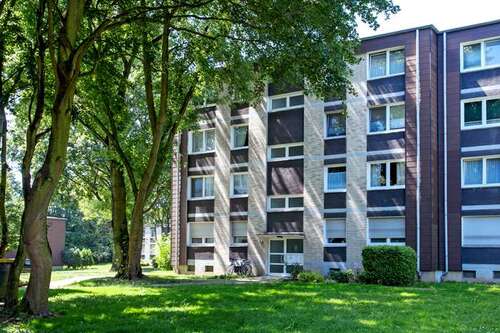 Foto - Wohnung zum Mieten in Duisburg 659,00 € 77 m²