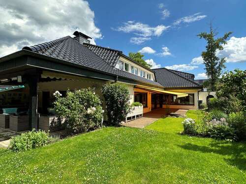 Foto - Haus zum Kaufen in Köln 1.498.000,00 € 469 m²