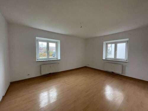 Foto - Wohnung zum Mieten in Traunreut 747,00 € 70.41 m²