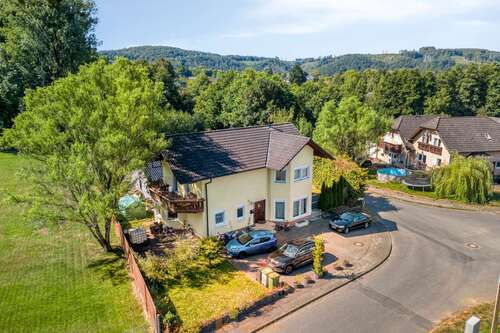 Foto - Haus zum Kaufen in Windeck 329.000,00 € 140 m²