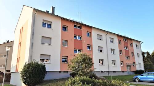 Foto - Wohnung zum Mieten in Karlsbad 602,00 € 66.13 m²