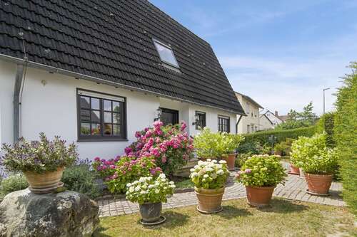 Foto - Haus zum Kaufen in Wiesbaden 869.000,00 € 223 m²