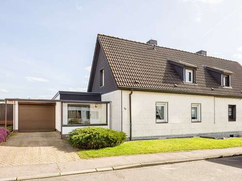 Foto - Haus zum Kaufen in Aachen-Haaren 249.000,00 € 135 m²