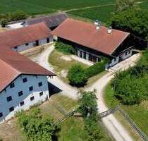 Haus zum Kaufen in Tacherting 1.750.000,00 € 264 m²