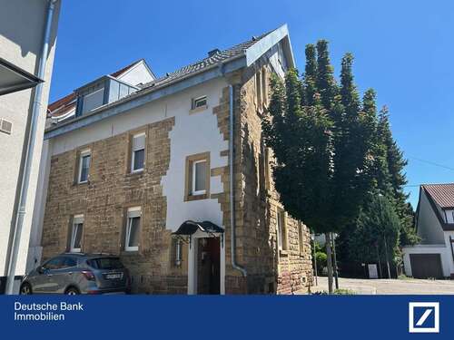 Foto - Haus zum Kaufen in Bretten 749.000,00 € 210 m²