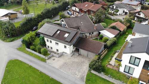 Foto - Haus zum Kaufen in Raubling 985.000,00 € 176 m²